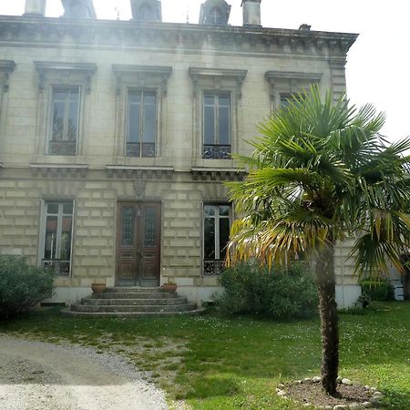 Les Palmiers Bed & Breakfast Mauves Екстериор снимка